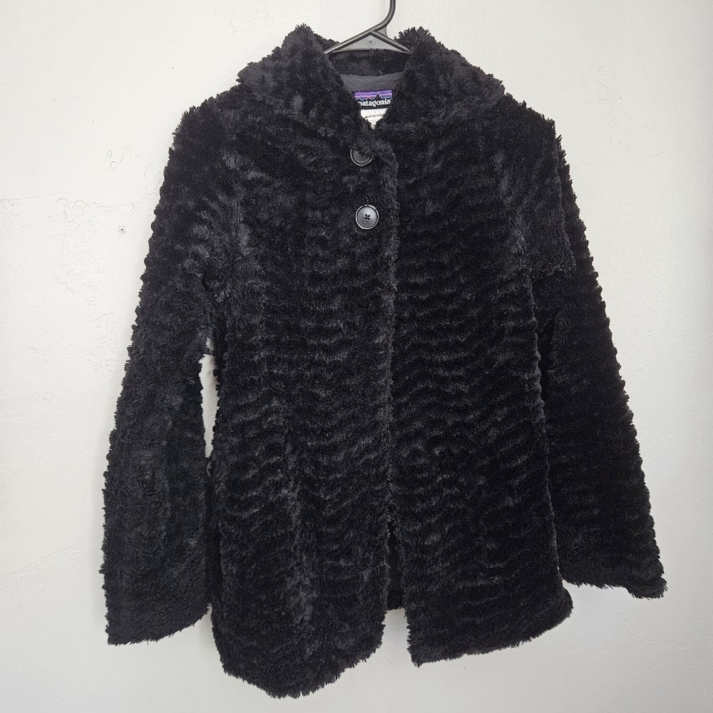 Patagonia Girls XL 14 Black Teddy Jacket Soft Furry Winter Outdoor Coat